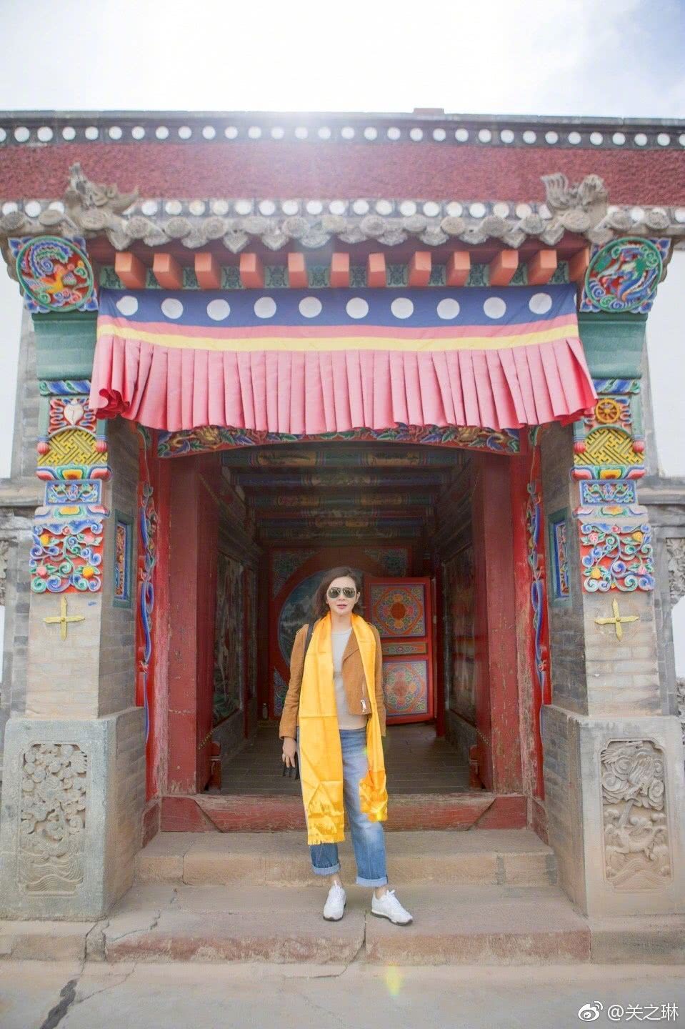 关之琳个人资料写真作品