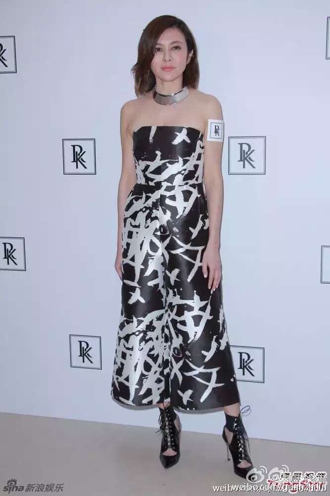 关之琳个人资料写真作品