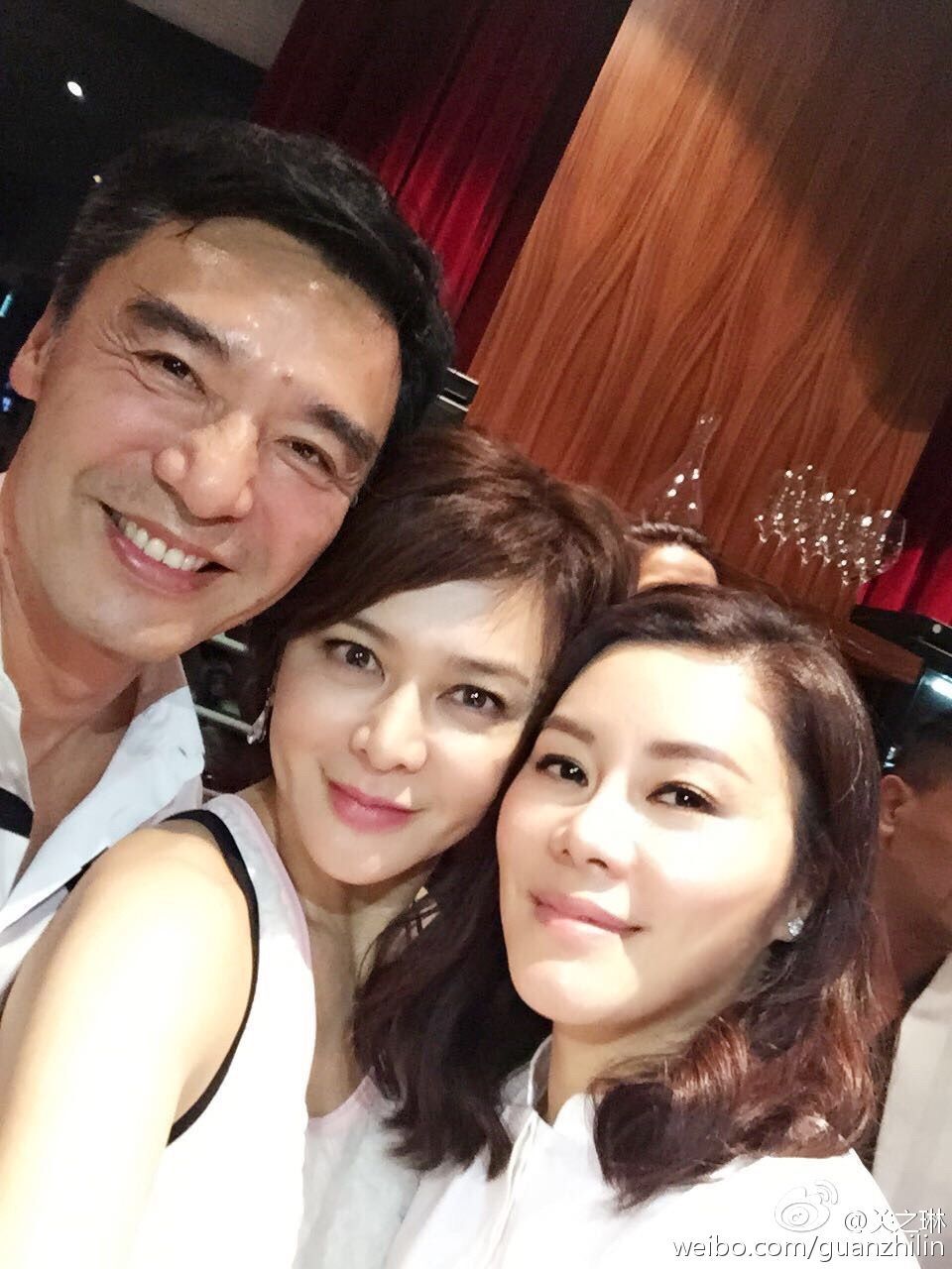 关之琳个人资料写真作品