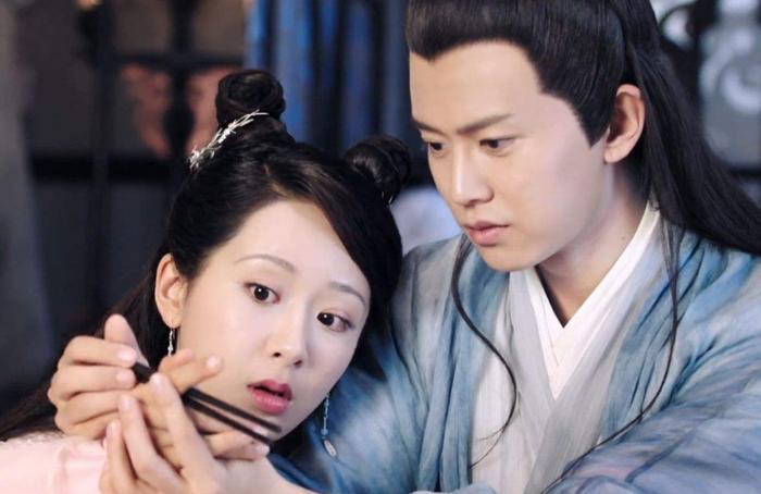 杨紫版的《白蛇传说》为什么被下架？不是调整，而是犯了致命错误