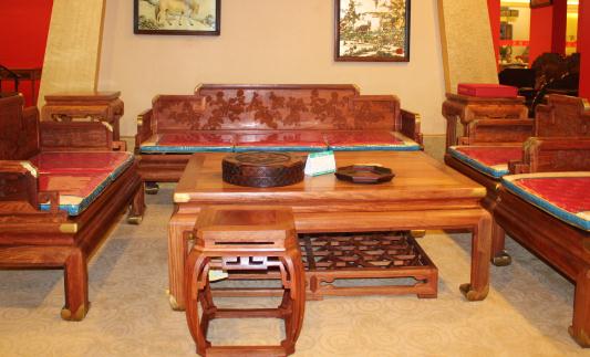 花梨木家具价值的影响因素有哪些?