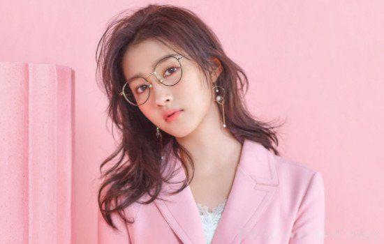 15句不负韶华的励志短句 青春无悔不负韶华的句子