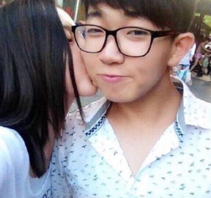 98年宋祖儿情史丰富!交富二代男友,和王俊凯王思聪传绯闻