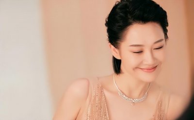 许晴与刘波分手20年:他52岁客死他乡,她53岁仍未婚惹人心疼