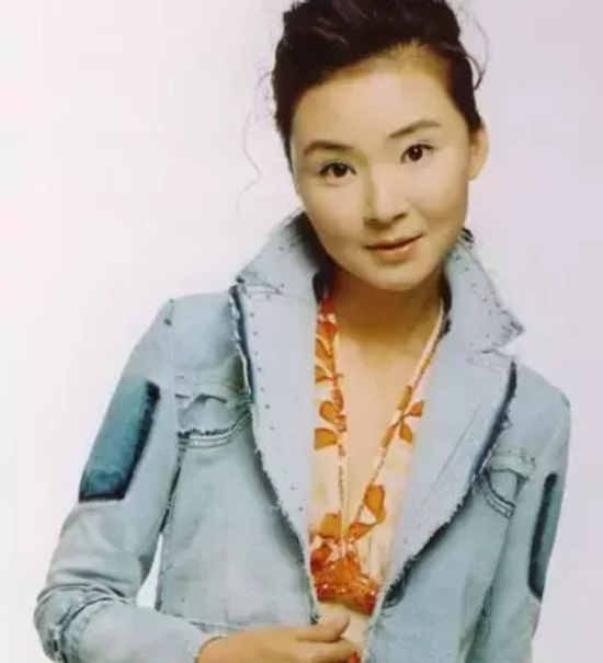 张译妻子钱琳琳个人资料,二婚带儿子嫁给影帝被丈夫宠成宝