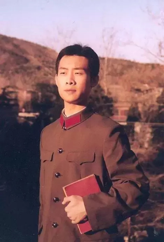 张译妻子钱琳琳个人资料,二婚带儿子嫁给影帝被丈夫宠成宝