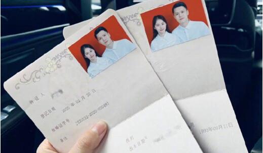 董璇个人资料简介及老公 出演雪花女神龙出道