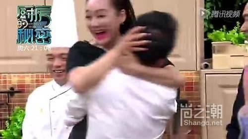 马景涛上吐槽大会结果自己被成为吐槽对象,“咆哮帝”继后强吻帝