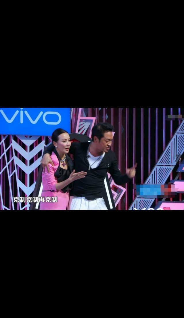 马景涛上吐槽大会结果自己被成为吐槽对象,“咆哮帝”继后强吻帝