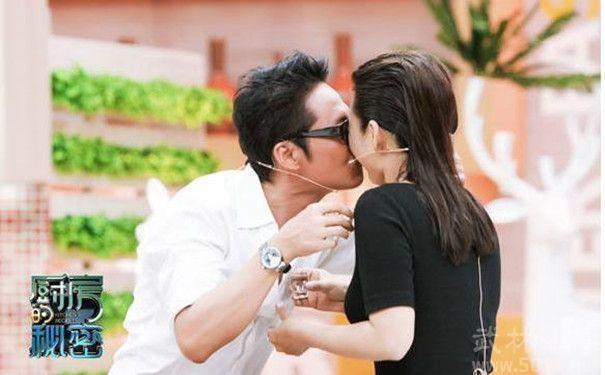 马景涛上吐槽大会结果自己被成为吐槽对象,“咆哮帝”继后强吻帝