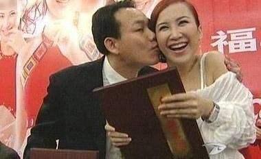 马景涛上吐槽大会结果自己被成为吐槽对象,“咆哮帝”继后强吻帝