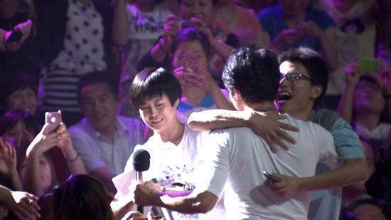 马景涛上吐槽大会结果自己被成为吐槽对象,“咆哮帝”继后强吻帝