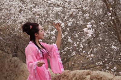 已婚女人加异性微信(已婚女人沒事不要找异性聊天)