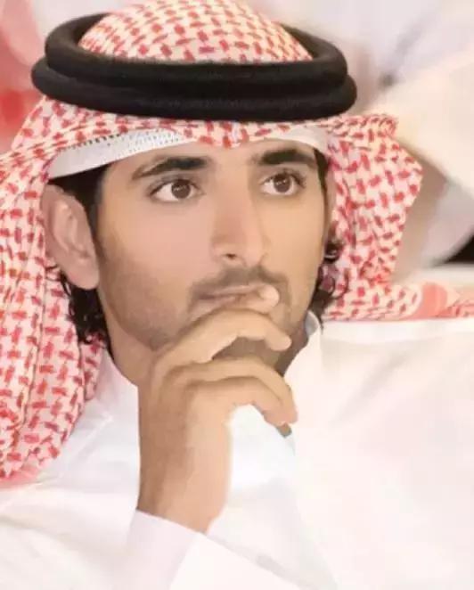 宇宙最帅多金的迪拜王子大婚！娶的是表妹，兄弟同爱一女狗血大戏