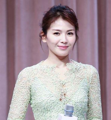 刘涛个人资料介绍(刘涛的红黑往事)(1)