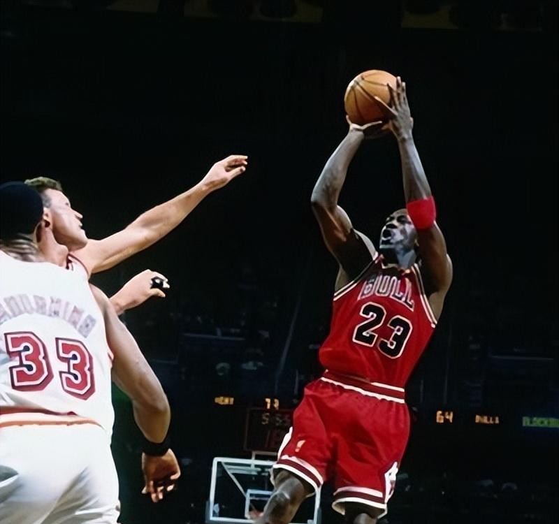 陈冠希艳门照是谁拍的(是谁一手造就了陈冠希的艳照门)