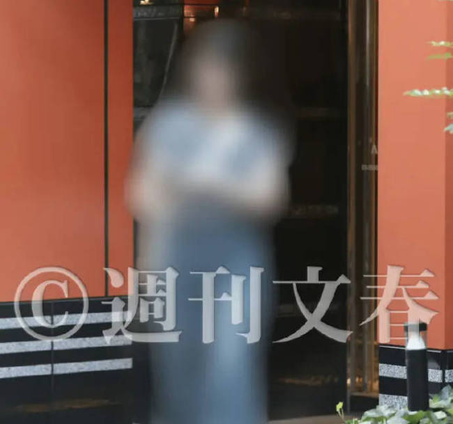 中丸雄一与女大学生酒店密会 公司已暂停其工作