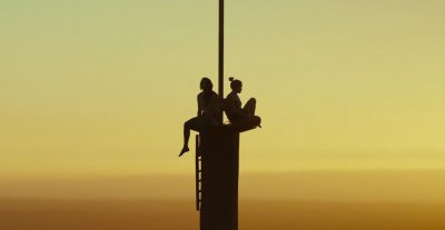 ​全程卧槽！网飞又出一部大爆款