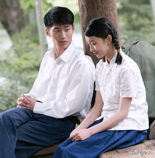 窦骁最近有什么新剧(窦骁一年连扑三部剧)(4)