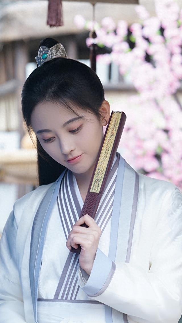 《新白娘子传奇》鞠婧祎仙气剧照图片手机壁纸