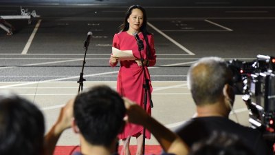​孟晚舟二婚丈夫曝光：势均力敌的爱情，甜得过任何一部偶像剧