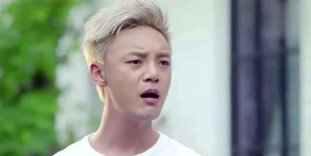 《我的体育老师》解析为什么愿意陪你成长的女孩最后离开了