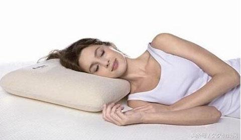 治疗睡觉打呼噜的土方（推荐几个改善睡觉打呼噜的偏方）(1)