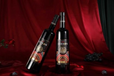 ​红酒 新酒区别，红酒 新酒区别是什么