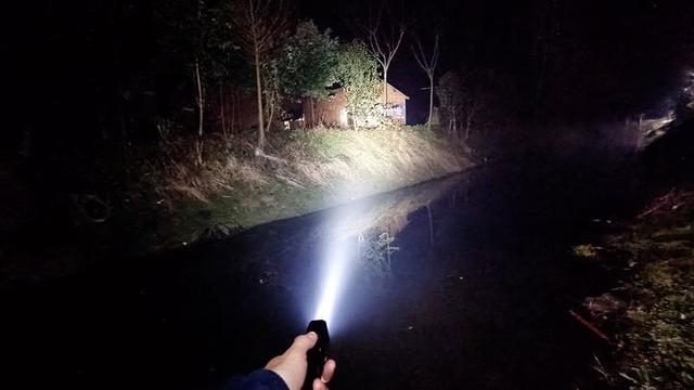 目前最好的强光手电评测（这是一份手电清单）(22)
