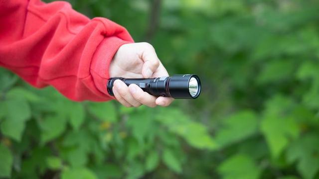 目前最好的强光手电评测（这是一份手电清单）(23)