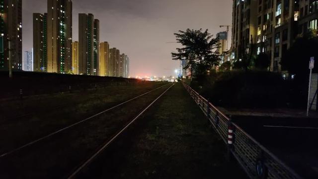 目前最好的强光手电评测（这是一份手电清单）(8)