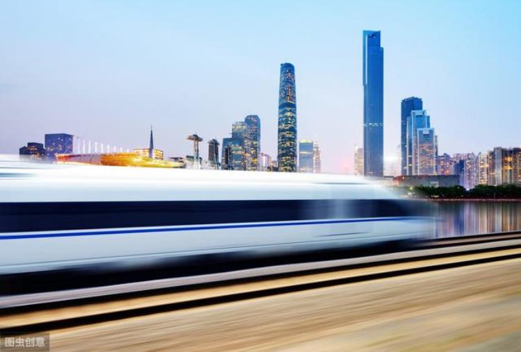 很多网友问广州地铁为什么那么挤人「很多网友问广州地铁为什么那么挤」