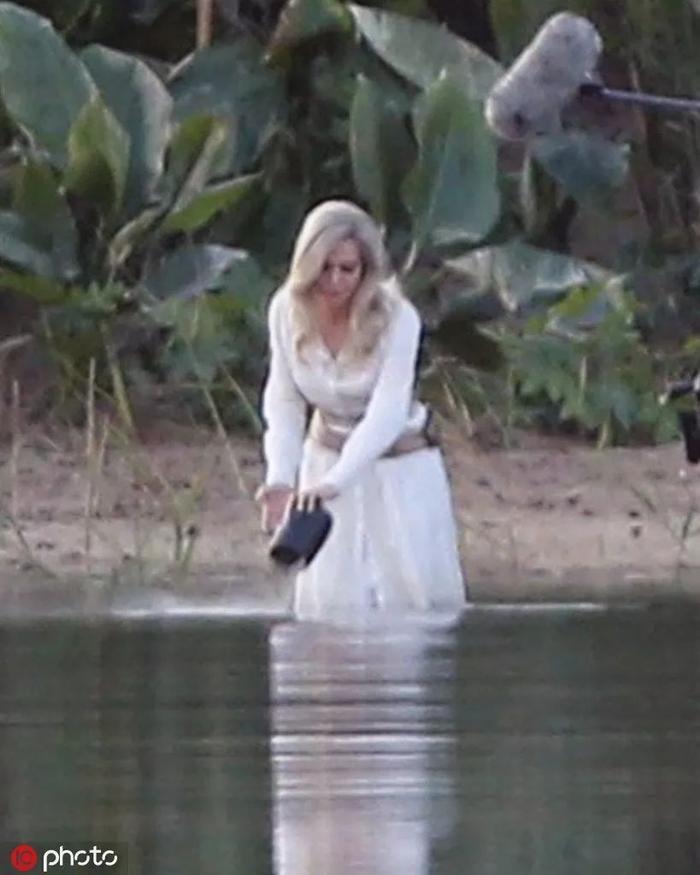 【票·资讯】漫威《永恒族》首曝朱莉造型|美版《咒怨》重启发剧照|法国选送《悲惨世界》竞逐奥斯卡