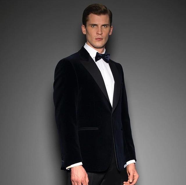 男士适合穿的休闲西装品牌有哪些（时尚品牌的华丽创意和潮流）(20)