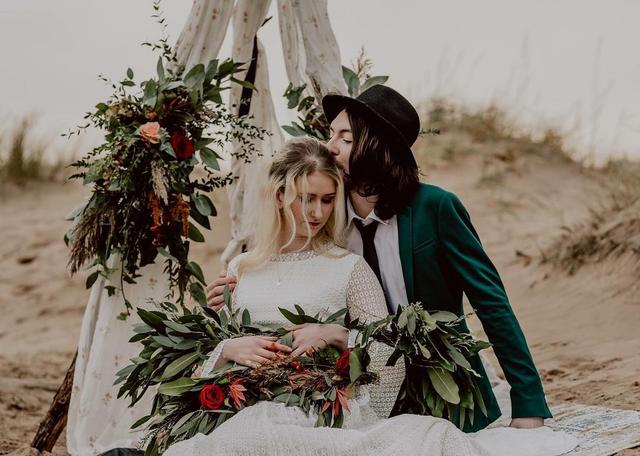 男士适合穿的休闲西装品牌有哪些（时尚品牌的华丽创意和潮流）(11)