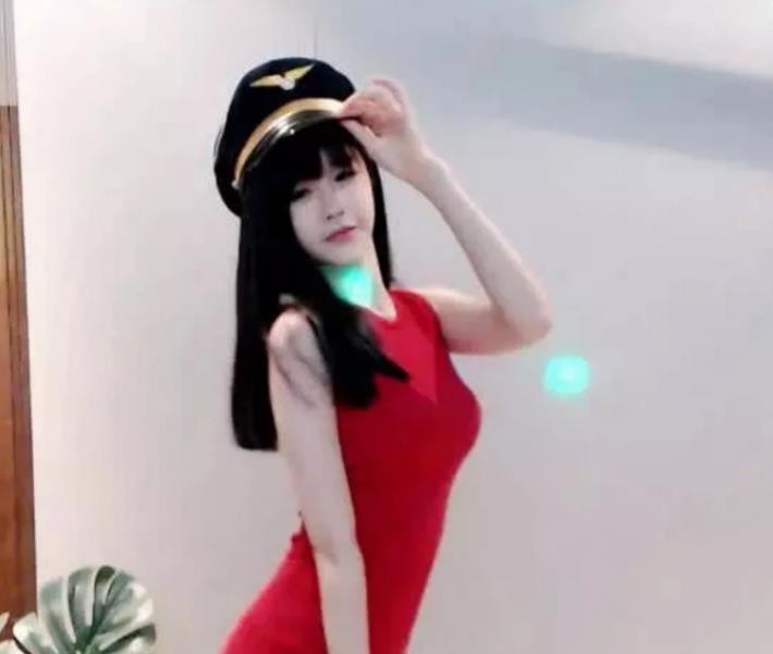 熊猫直播最后的狂欢，管理人员不在线，主播们告别之际不忘拉粉丝