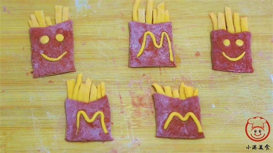 2种花样花卷的做法