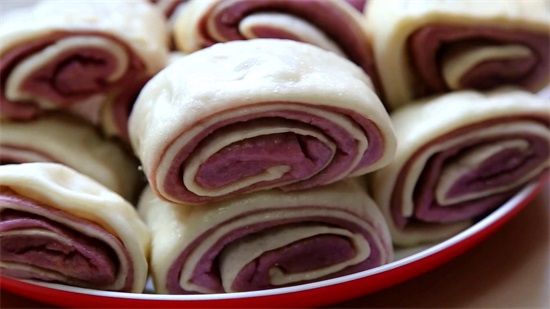 2种花样花卷的做法