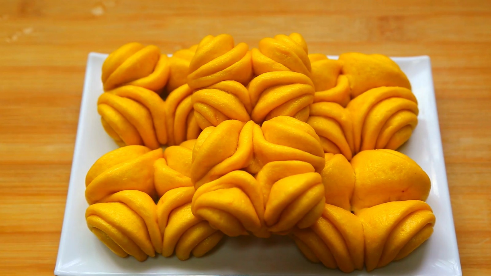 2种花样花卷的做法