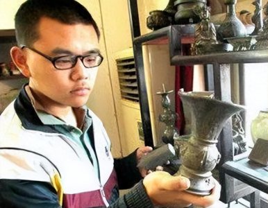 “古董神童”郝笛,8岁成鉴宝大师赚上亿元,为何最后跌落神坛