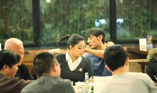 演员殷桃:一段失败的婚姻,情史一波三折,42岁依旧未婚