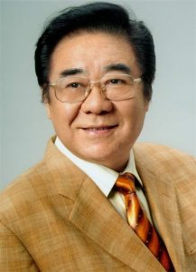 戴玉强个人资料简介:40岁成名,与初恋结婚29年,如今女儿成他骄傲