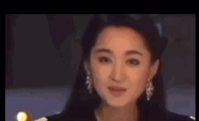 杨钰莹年龄和个人资料(50岁杨钰莹曾因恋情隐退十年)(3)