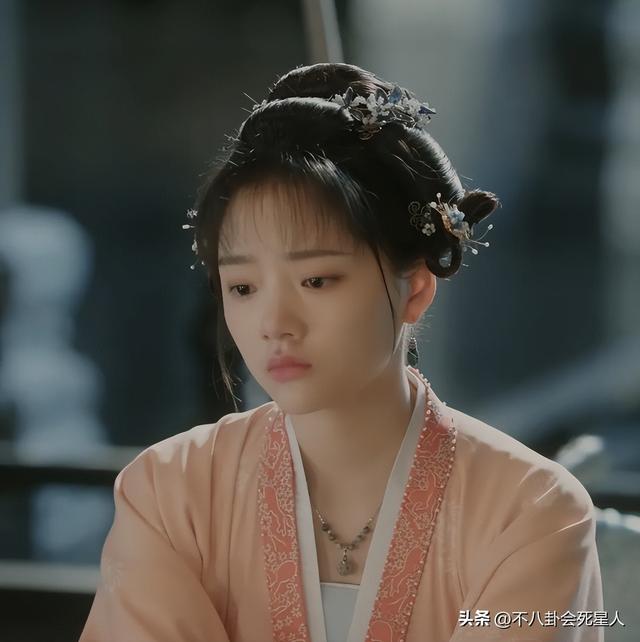 任素汐哪里人个人资料简介(长相一般演啥都一个样)(21)