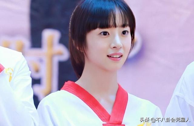 任素汐哪里人个人资料简介(长相一般演啥都一个样)(25)