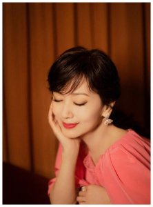 从黄汉伟手中抢走赵雅芝,从风流浪子到好男人,黄锦燊的幸福婚姻