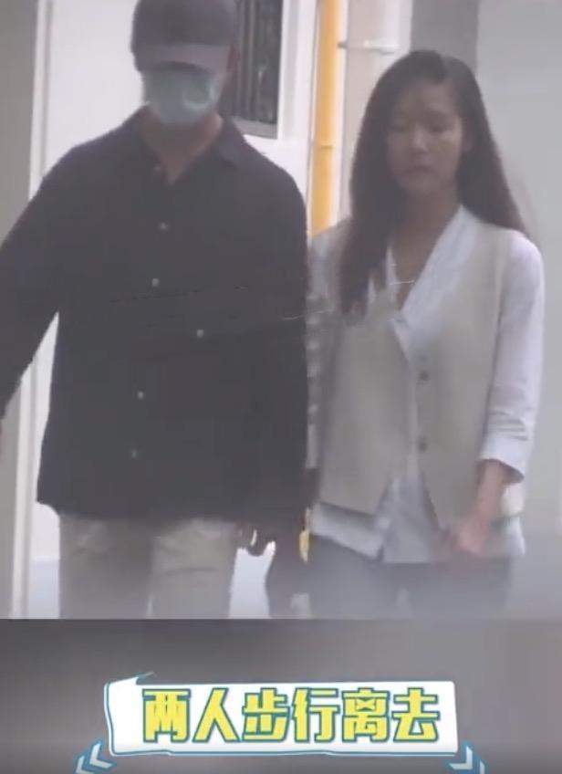 黄轩恋情曝光,他晒图拍了拍女朋友承认,网友赞他有担当