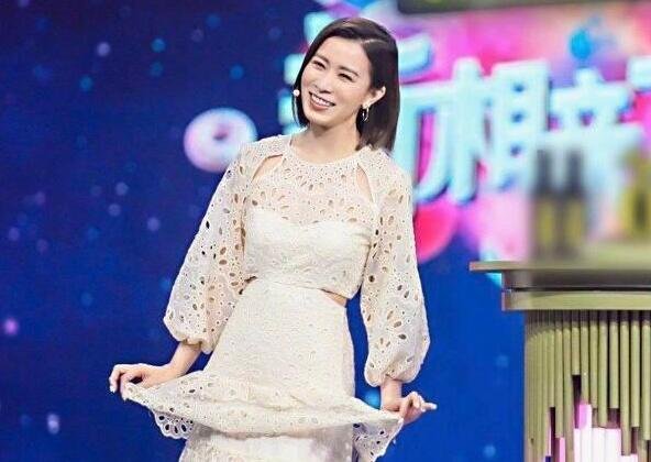 佘诗曼喊话男生追爱要勇敢