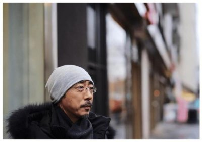 非常有才华的老戏骨,兼导演与演员一身,宁理你认识吗?