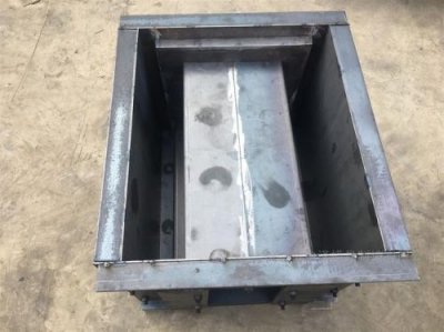 ​U型渠模具标准(u型渠模具成型机注意事项)